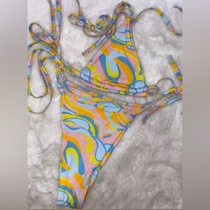 437 Swimwear Bikini